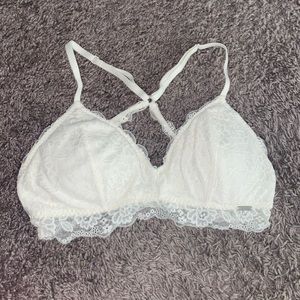 Arie lace bralette (PRACTICALLY NEW)